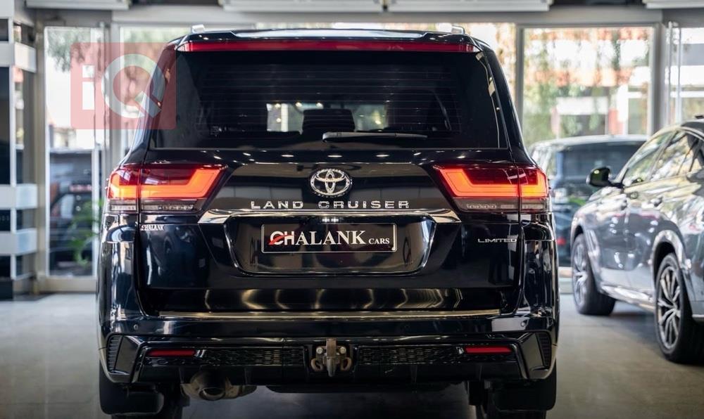 تويوتا لاندكروزر